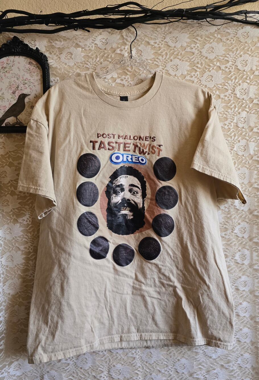 RARE Post Malone x Oreo "Taste Twist" collaboration t-shirt - beige - limited